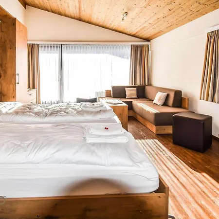 Apartamento Haus Camillo Appartement-fewo 6-bettwohnung Nr- 24 By Interhome Saas-Fee